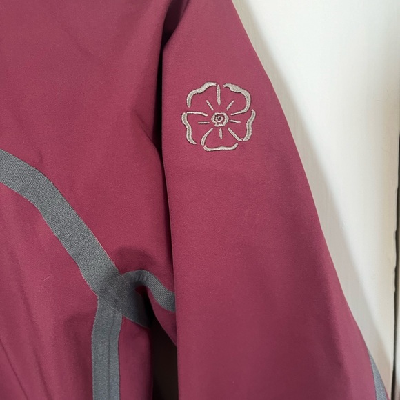 Outdoor Research soft shell coat - Picture 4 of 6